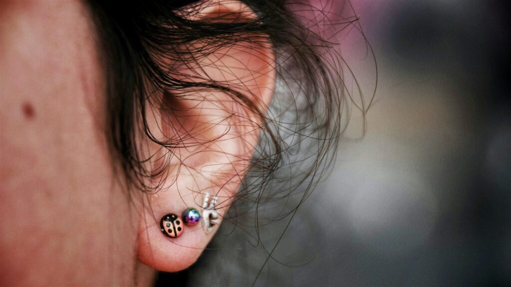 Ear Piercing Infection Causes Symptoms Pictures Bump And Treatment