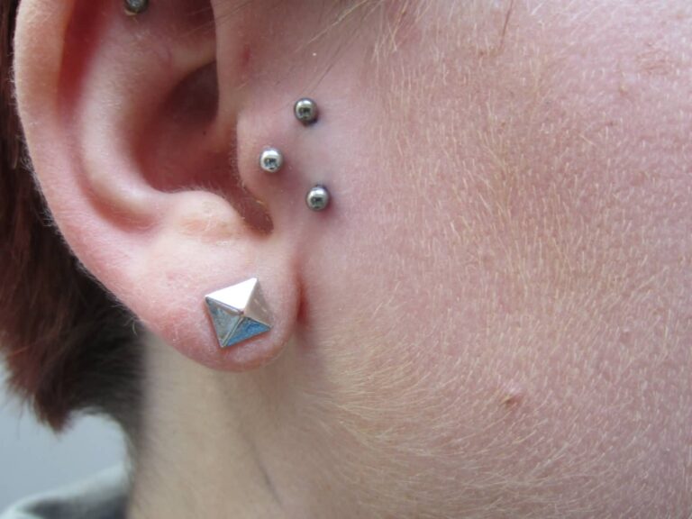 Tragus Piercing Pain Level, Does Tragus Piercing Hurt More? American