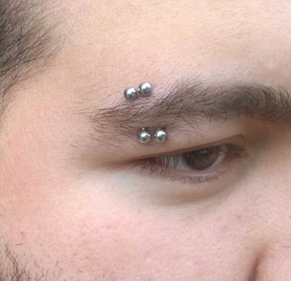 Eyebrow Piercing Types, Process, Cost, Infections, Treatment and