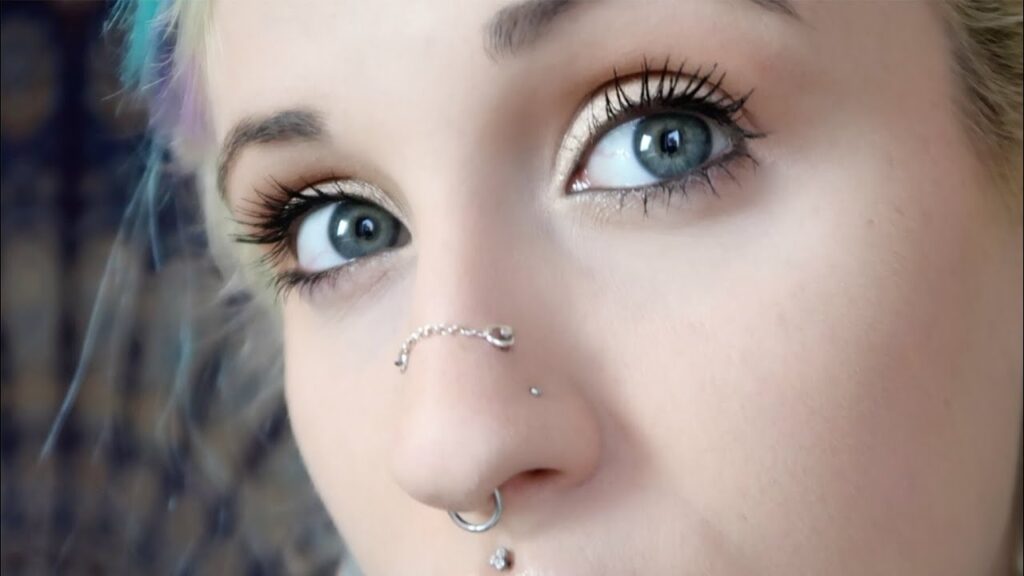 Infected Nose Piercing Pictures, Symptoms, Treatment, Bump, Home