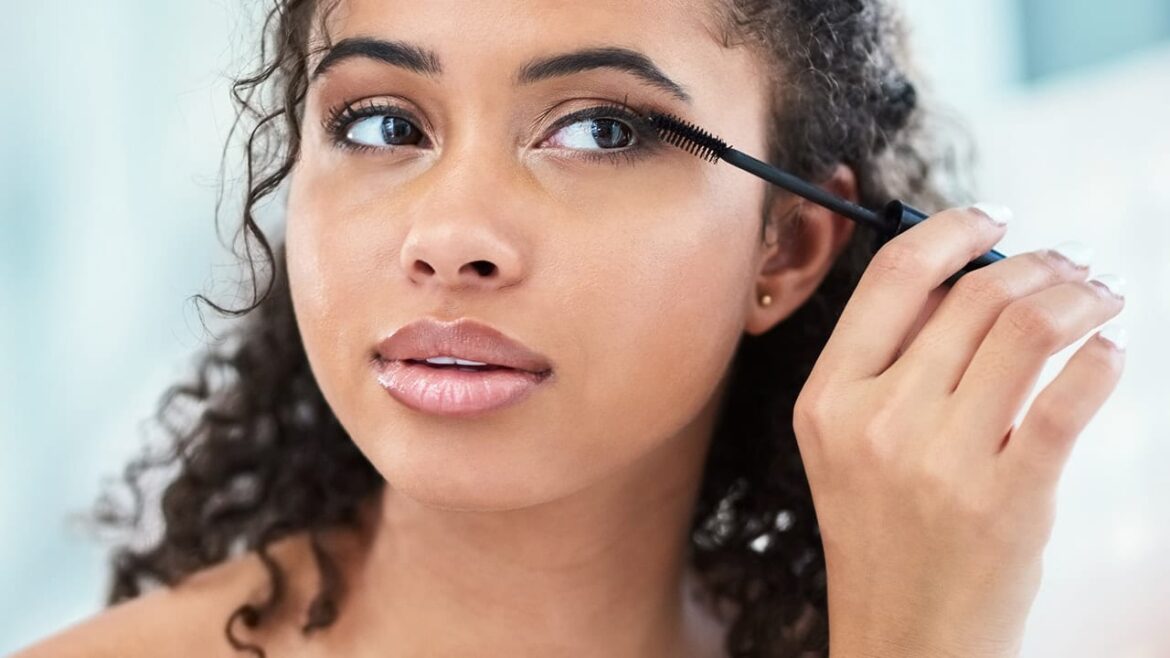 Why Are My Eyelashes Falling Out, Loss Causes, How to Stop, Regrow