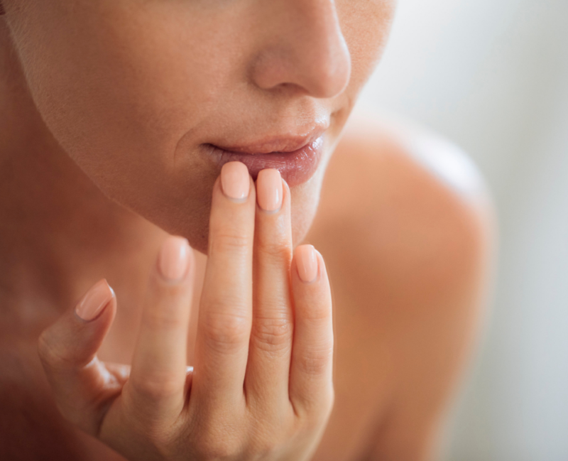 Sunburned Lips Blisters, Swollen, Treatment, Soothing and Pictures