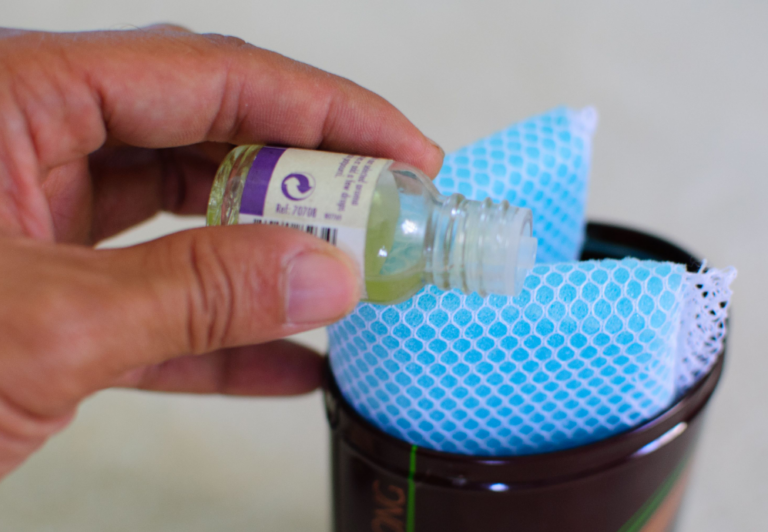 Fly Repellent, How to Repel Flies, Outdoor and Indoor Repellants