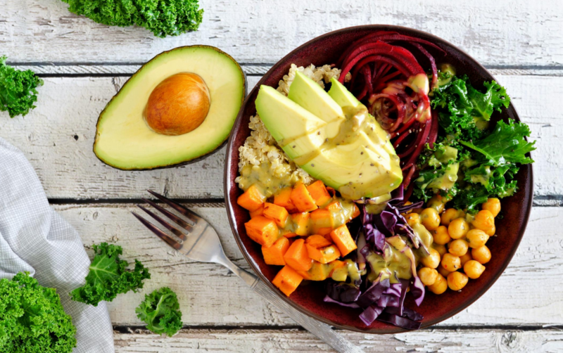 Balanced Diet. A bowl of healthy foods