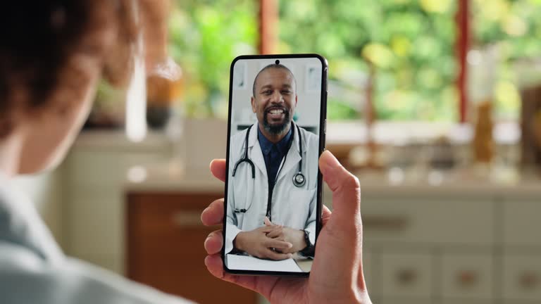 people search for doctors on their phones